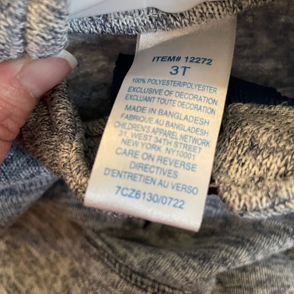 Boys Grey 1/4 Zip Sweater size 3T - Picture 3 of 4